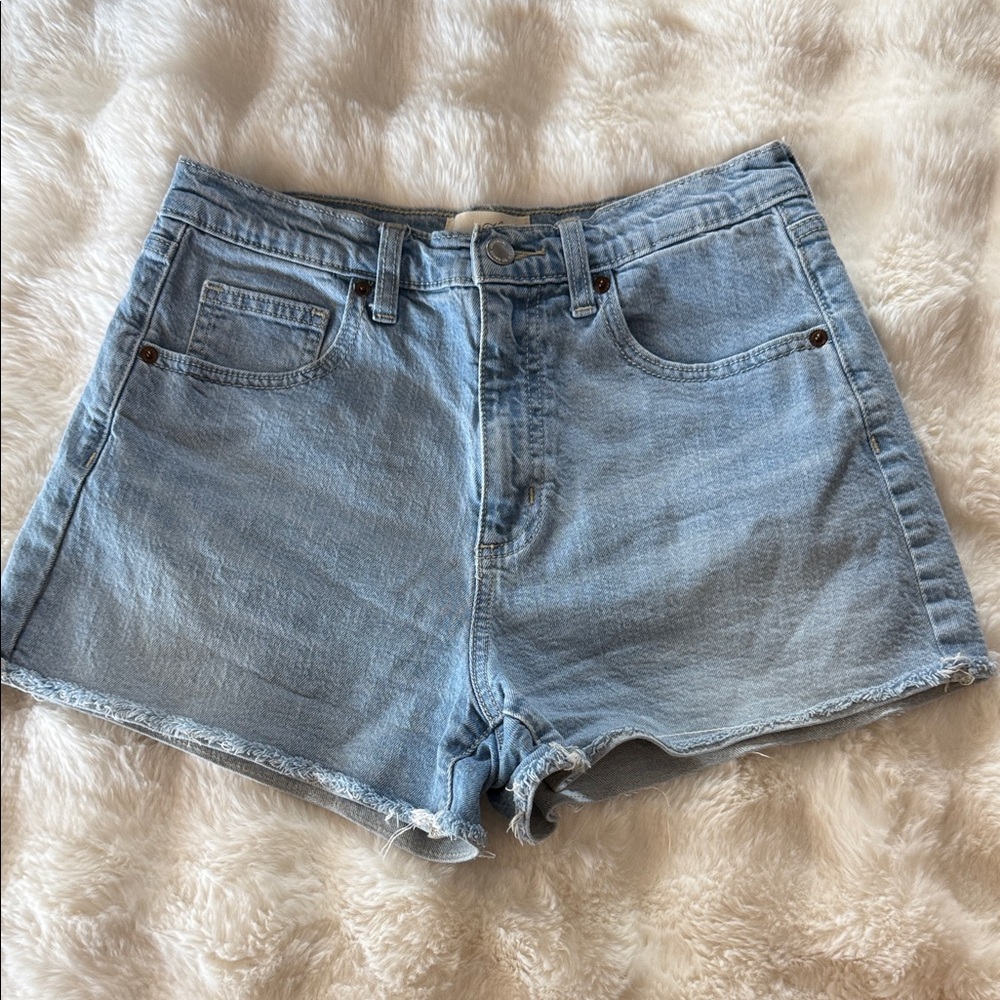 Universal Thread Light Blue 90’s Cutoff Denim Shorts Size 6